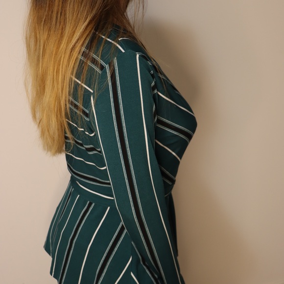 H&M Wrap Around Blouse - Picture 3 of 4